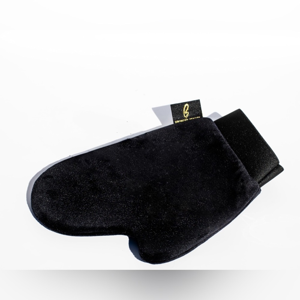 Just in! Bronzed Beauty Luxe Tanning Mitt